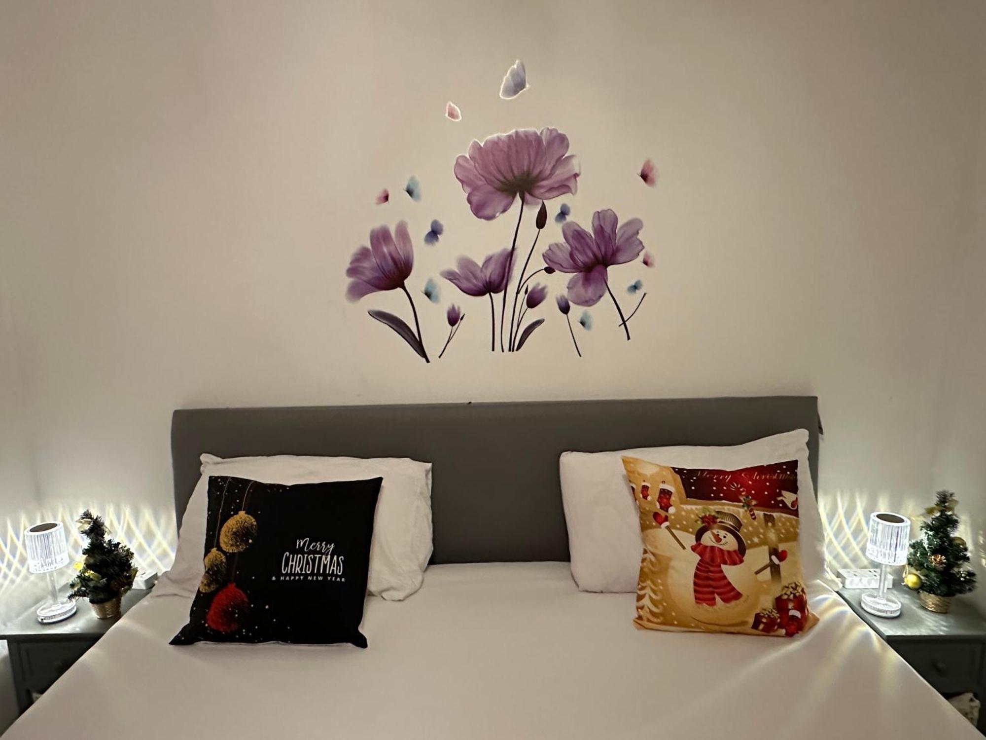 London 2 Bed 2 Bath Apartment Holiday Home - Free Parking - 3Min Walk To The Train Station - 19Min To London Liverpool Street 5Min To Victoria Line 1Gb Broadband Super Fast Internet Ground Floor 100S Of Shops Restaurants Bakeries 24-Hour Asda Superst 외부 사진
